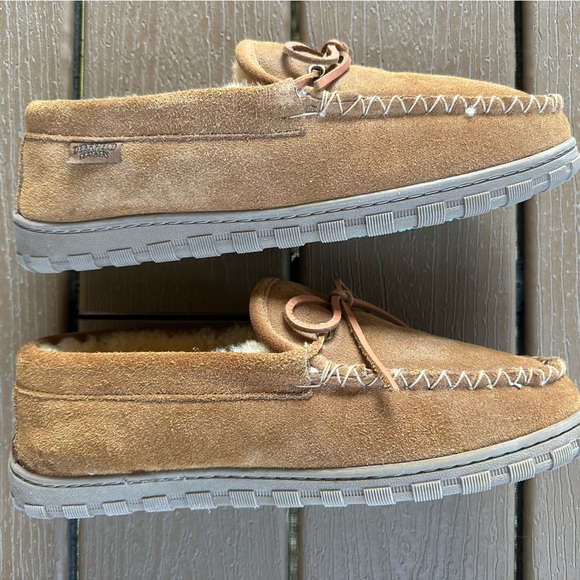 New Men’s “Raindance Naked” Sheepskin Line Chestnut Moccasin - Picture 7 of 9